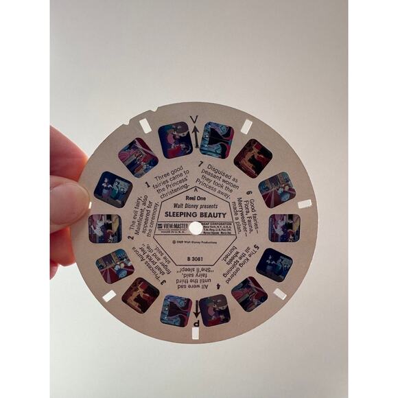 Old Disney Sleeping Beauty Viewmaster 3 Disc Set with Book - Picture 9 of 9
